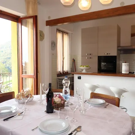 Gialla By Interhome * 그라베도나